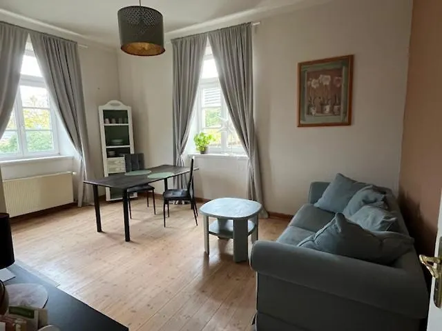 Im Herrenhaus Vierkanthof Von 1834