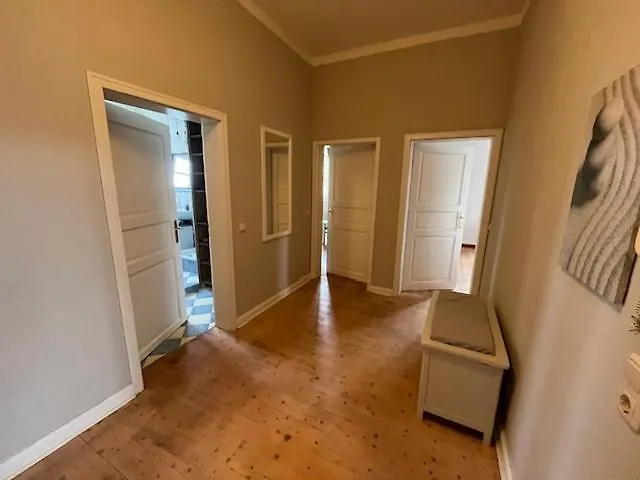 Appartement Im Herrenhaus Vierkanthof Von 1834 *